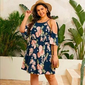 NWT cold shoulder navy floral swing dress 4x